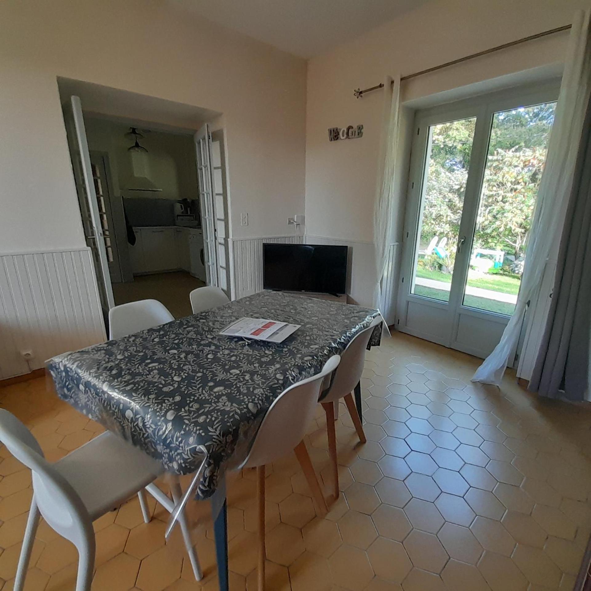 Gite Les Vignes Du Chateau - 4 Personnes Gehee Exteriör bild
